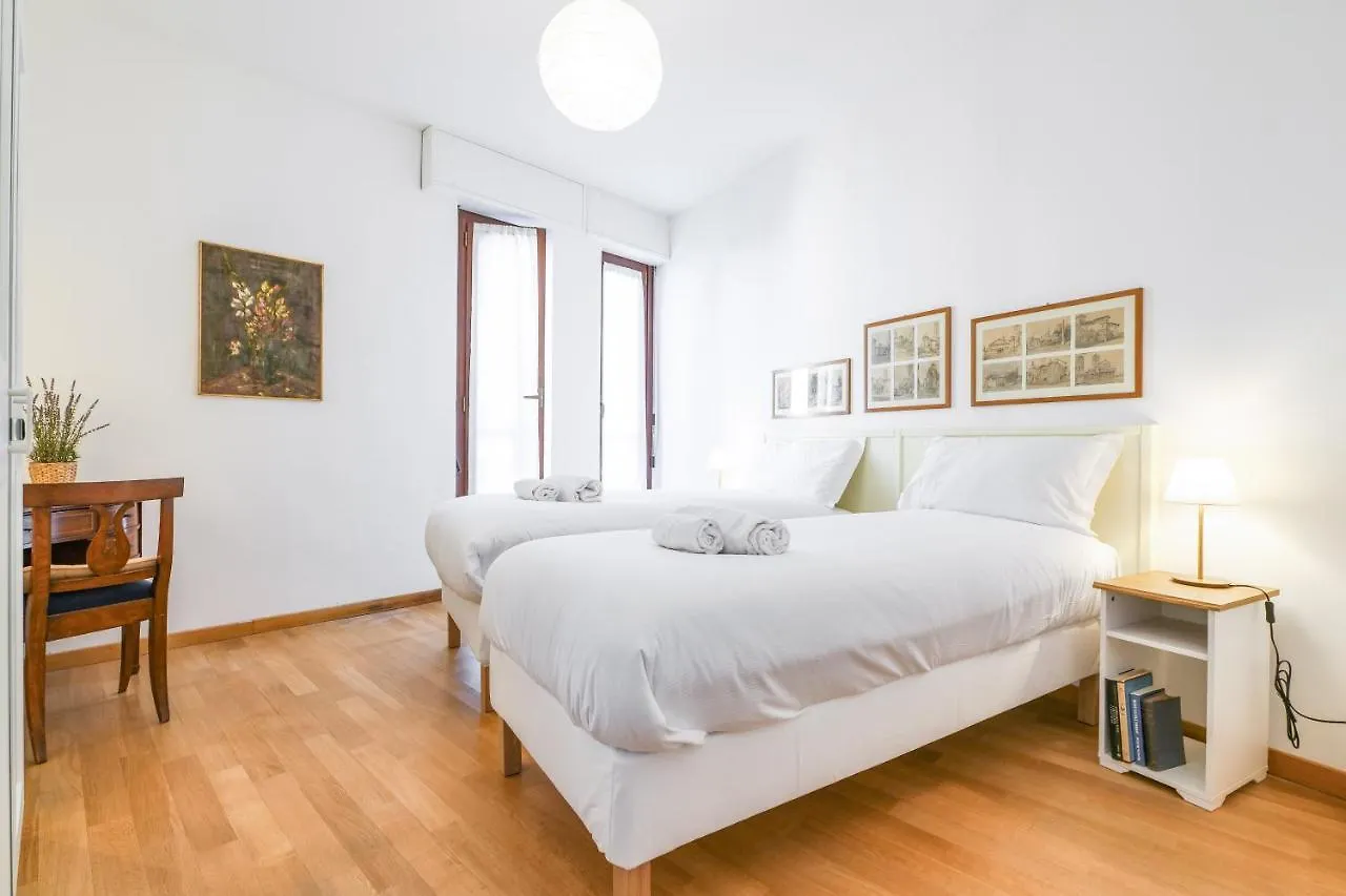 Primopiano - Valparaiso Apartment Milan